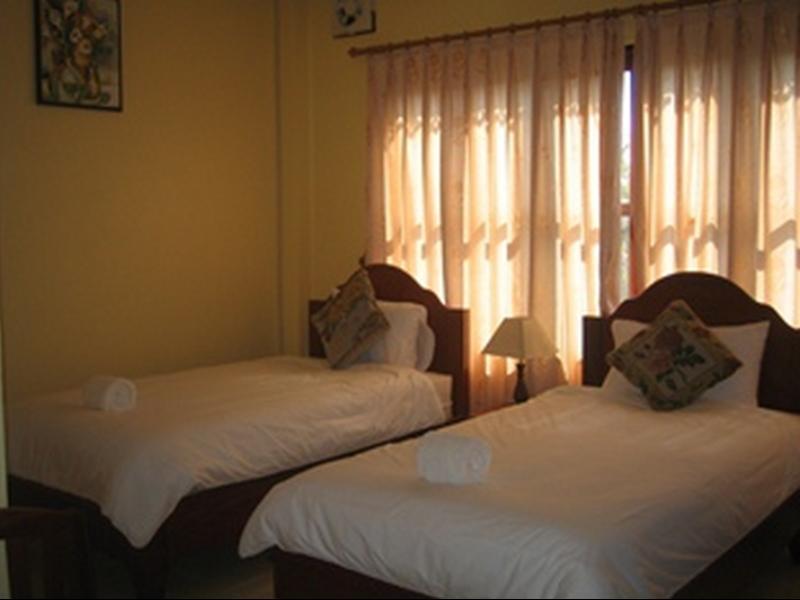 Khampaseuth Hotel Vang Vieng Buitenkant foto