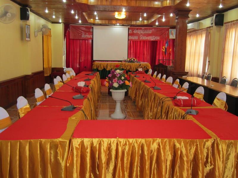 Khampaseuth Hotel Vang Vieng Buitenkant foto