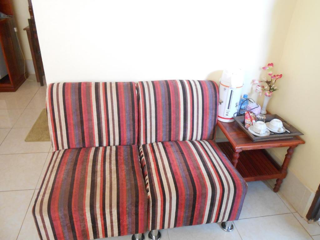 Khampaseuth Hotel Vang Vieng Buitenkant foto