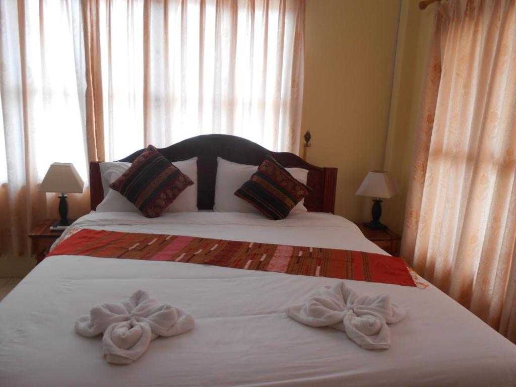 Khampaseuth Hotel Vang Vieng Buitenkant foto