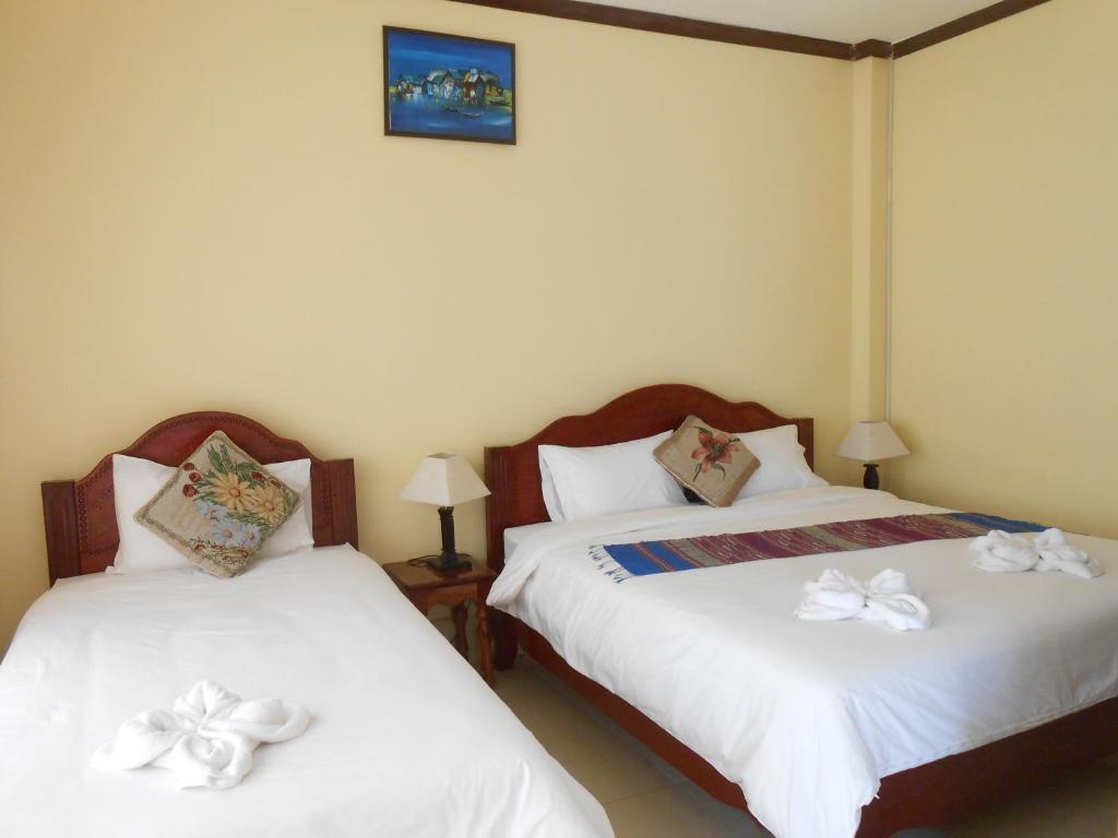 Khampaseuth Hotel Vang Vieng Buitenkant foto