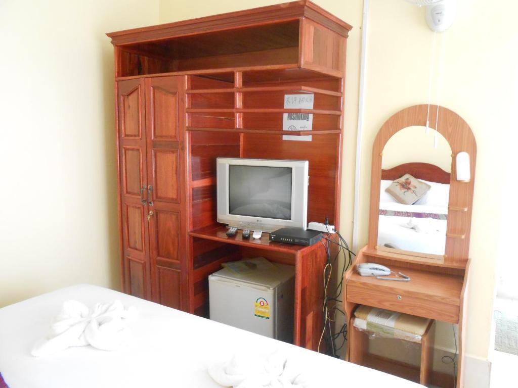 Khampaseuth Hotel Vang Vieng Buitenkant foto