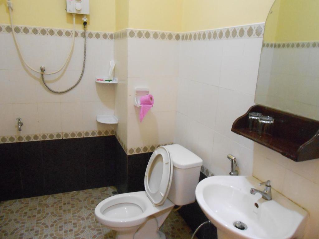 Khampaseuth Hotel Vang Vieng Buitenkant foto